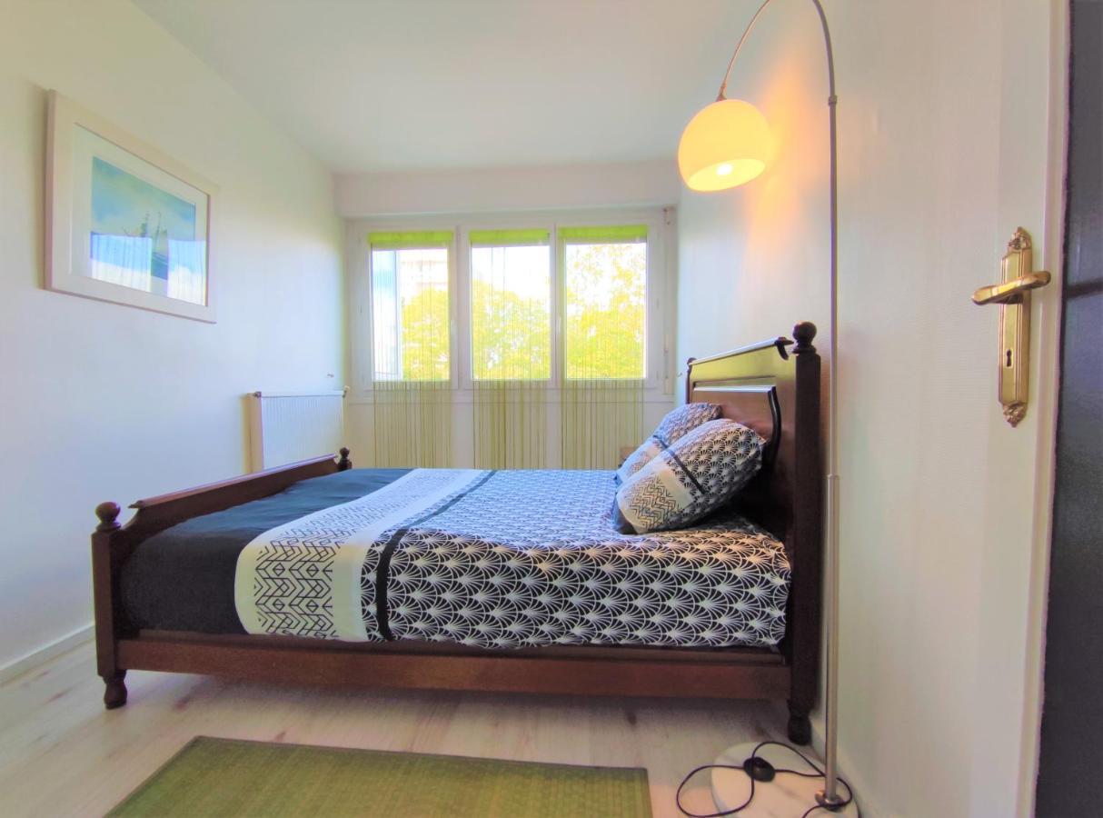 Appartement T3 Lumineux Et Tout Confort De 72 M2 Avec Parking Privatif La Rochelle  Exteriér fotografie