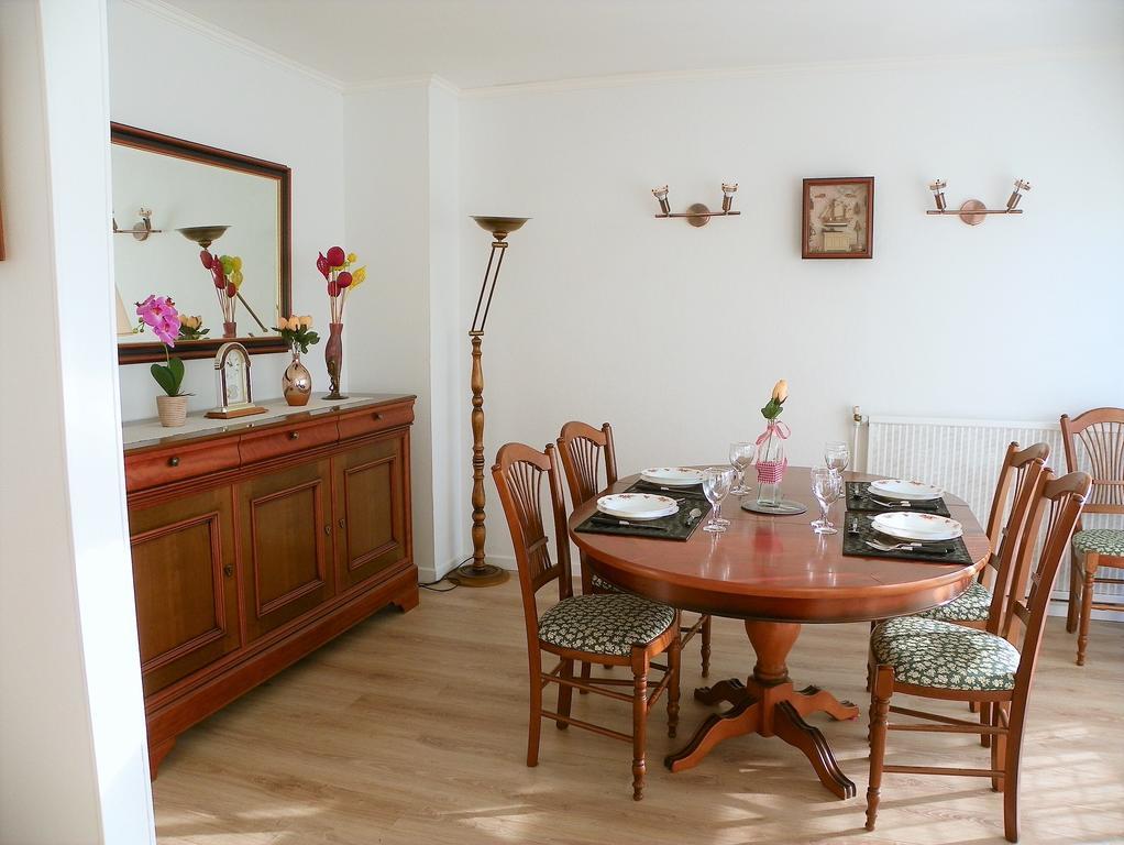 Appartement T3 Lumineux Et Tout Confort De 72 M2 Avec Parking Privatif La Rochelle  Exteriér fotografie